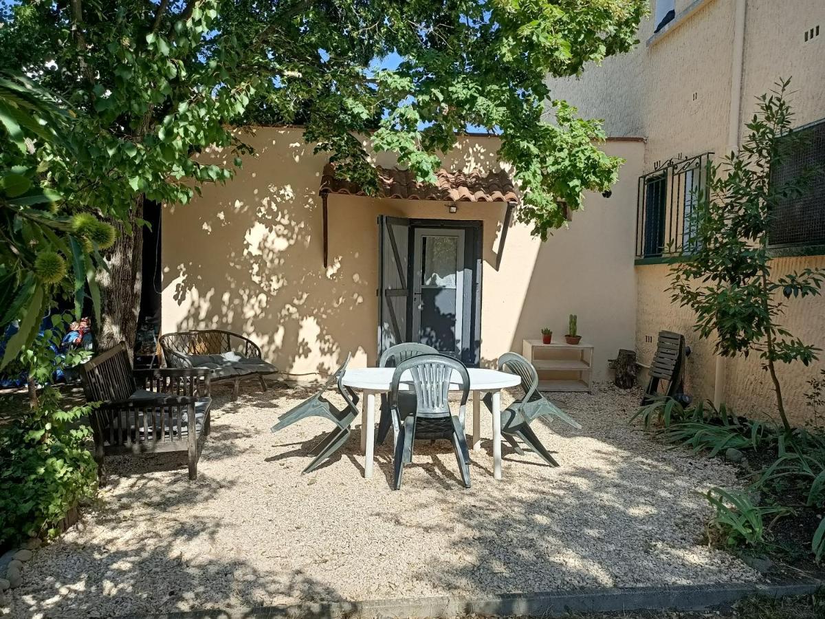 Appartement location saisonnière curiste à Montesquieu  Extérieur photo